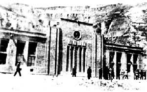 �й����뵳У���Ӱ�ʱ�ڣ������þ�ַ