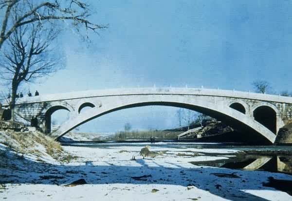 ���ݰ�����