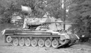 ����¹����Ա���˫��35�������и�����