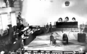 �й��������Ժ�ر���·�ͥ�����������ձ�ս��
