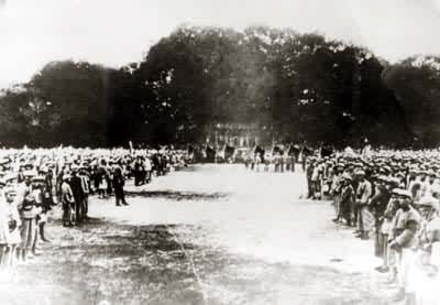 1931��11�£���һ��ȫ����ũ����������ڼ䣬ë�󶫸��������