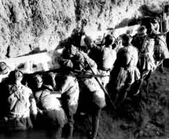 �ڻ���ս���ڼ�սʿ����ս����ۿ�ͼƬչ��