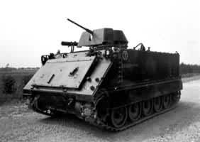 ����M113A1�Ĵ�ʽװ�����ͳ�
