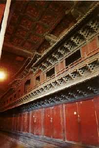 ɽ����ͬ�����±�٤�̲ص��ڲؾ����ɣ�