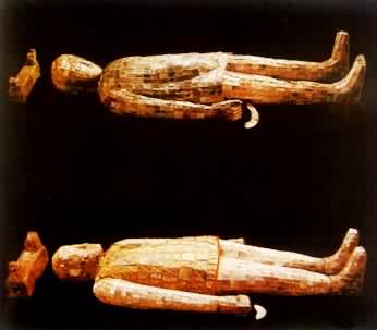 ͼ���������£�������Ů��