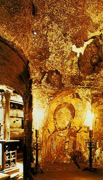 ����ʥ�����˶�˹����Ĺ��