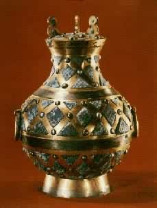 �����~��ͭ��