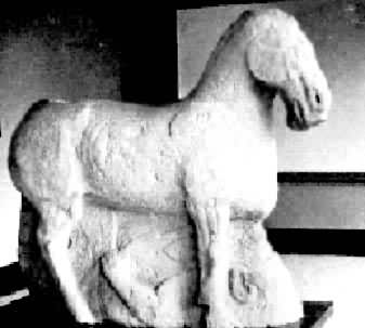 ��ȥ��Ĺǰ��ʯ��