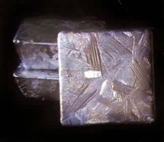 ����������з�β��״�ᾧ���Ƶ��ට����������ɽ����ֲ�Ʒ