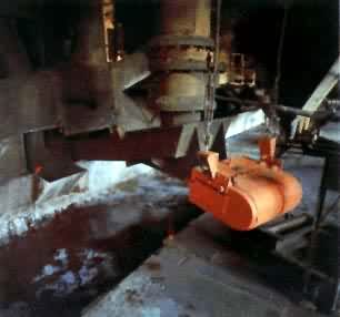 ��̬������¯������п�������ڳ��