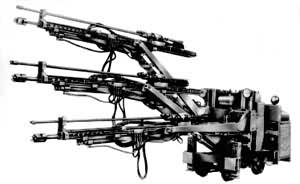 ͼ1������̨����òͼ