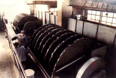 Ҷʽ���˻�����ʪ��ұ��Һ�̷����豸