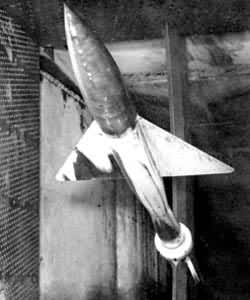 ͼ2���������ģ��β֧���ڸ��ٷ綴�е����