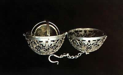 �ƴ������ı�����¯����ͬ�����������������ı�����¯ԭ��һ�£��ǽ�����ת�ǵı��档