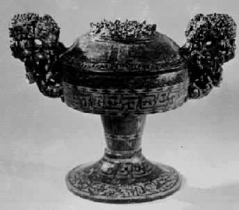 ս����ľ�Ƕ�