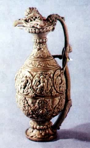 ����������