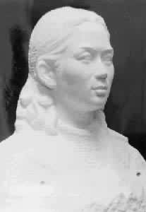 ����Ů����