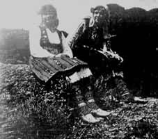 ��װ�����װ�ı���������Ů