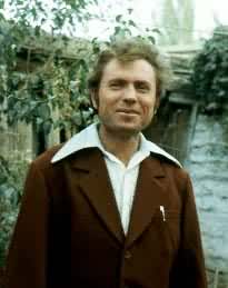 ����˹��