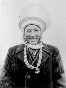 �¶������帾Ů