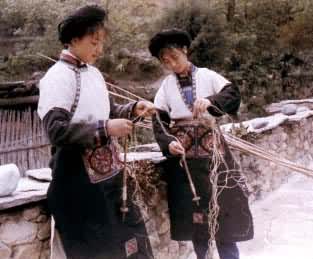 Ǽ�帾Ů������