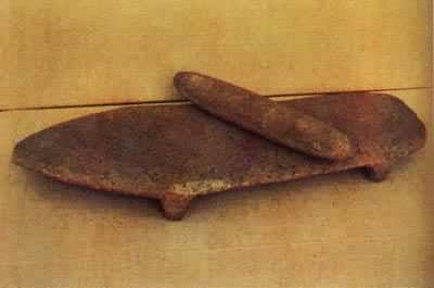 �ӱ���ɽ��������ʯ��ʱ����ʯĥ�̡�ĥ��