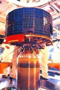 ����9����������