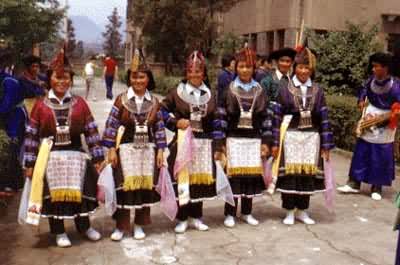 �Ŵ���̬�ԡ������ݹ�������