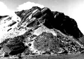 ��������˹�ݿ�ʯɽ