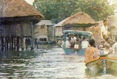 ��������ˮ��סլ