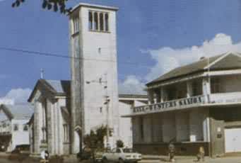 ����Ħ���׶���Ƥ�ǽ־�