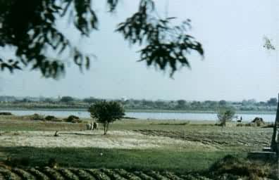 ӡ�Ⱥ��ƽԭ��ɫ