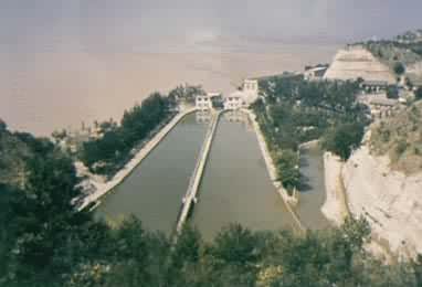 ɽ���ǳǴ��������Ƶ��վ��ɳ��