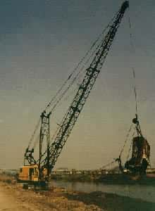 ������������ˮ����ʯ�����ڵ�ʩ����е