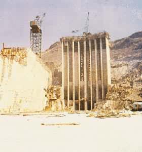 ��������ɽˮ��վ��ˮ�ڻ���ģ��