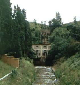 ��������ʯ����ˮ��վ���й���½�����ˮ��Ѿ��1912��Ͷ��ʱװ��480kW