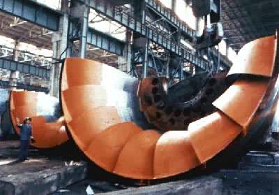 װ���ຣ��������Ͽˮ��վ���й���������Ļ���ʽˮ�ֻ�(32.65��kW)ת��