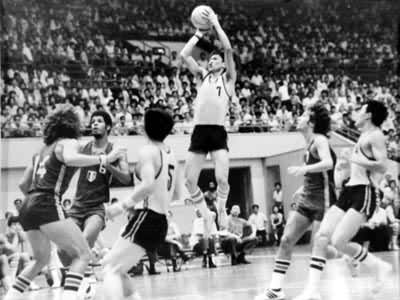 ͼ1����Ͷ����Ͷ������