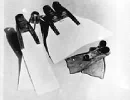 ͼ4��Ǳˮ�˶�װ�ߢٽ���