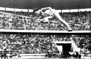 ͼ3��֣���ٵ����߼���