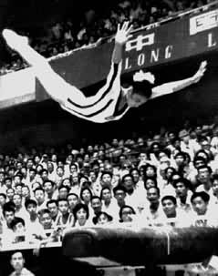 ͼ4��Ů������