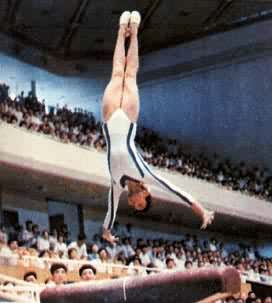 Ů����������ֱ��Vԭ��