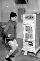 ͼ4���˵�����ң����