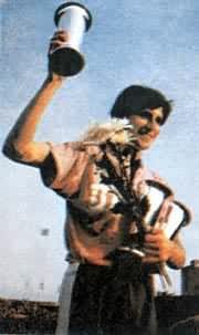 Ӣ�������ﾶ�˶�ԱS.��