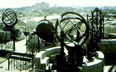 �����Ź���̨�Ĳ���ͭ����������