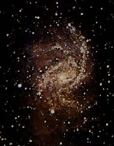 ��ϵ��NGC 4946��