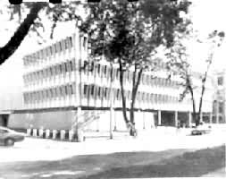 ���׶��ѧʥ���˶�ѧԺͼ���