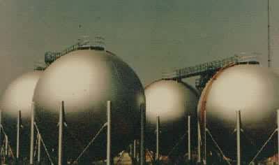 ������Ȼ����ѹ������Ⱥ