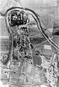 ͼ2�������ε���Һ���μ�ͼ