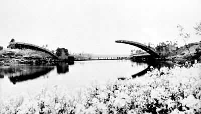 ͼ4��������ת�巨ʩ��